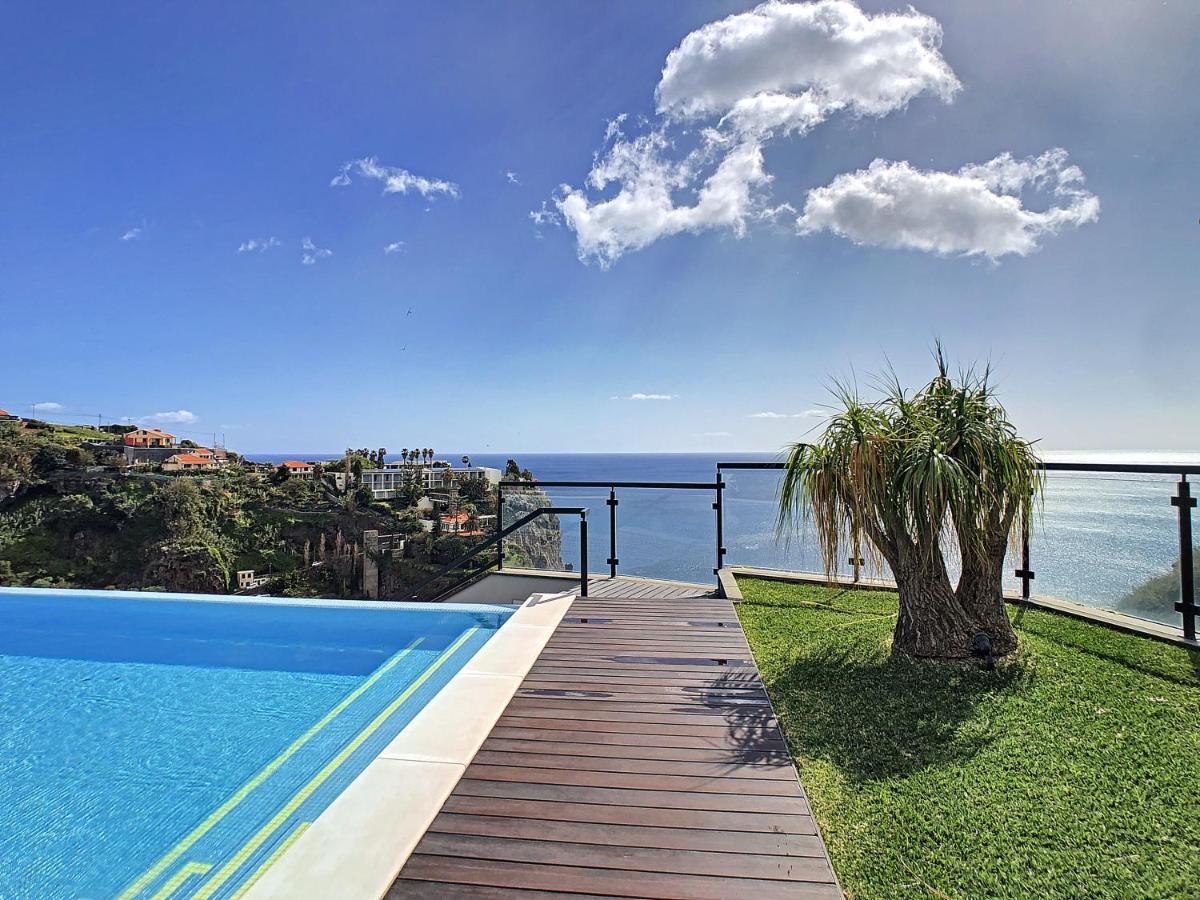 Villa Skylark - By Lovelystay Ponta do Sol  Luaran gambar